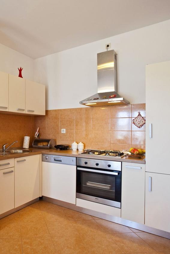 Apartments With A Parking Space Gornje Selo, Solta - 15545 Grohote Exterior photo